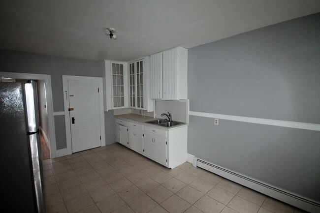 23-23 Maple Ave Unit 21A Maple Ave