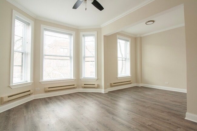 Building Photo - 2905 N Mildred Ave Unit 2