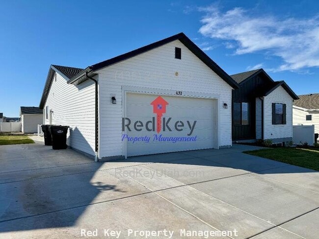 Photo - W High Plains Dr. Duplex