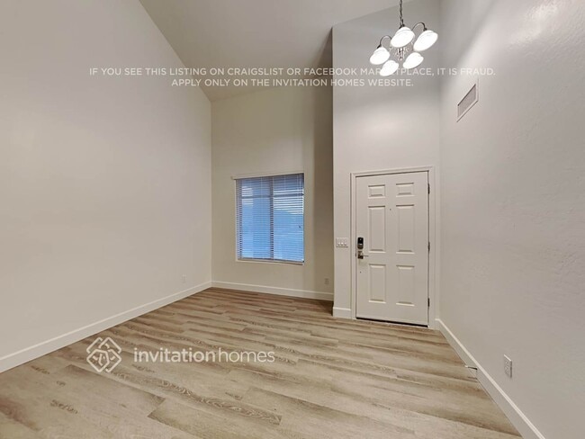 Photo - 14667 N 174th Ave