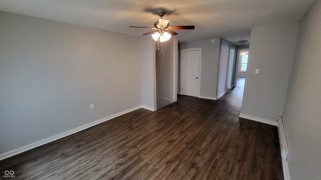 Photo - 3 E Washington St