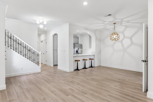 Photo - 3303 Pecos St Unit B