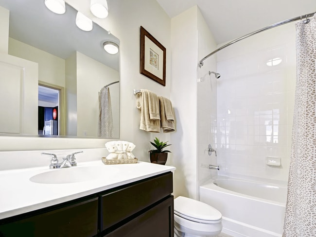 Photo - Eastside Flats Apartments