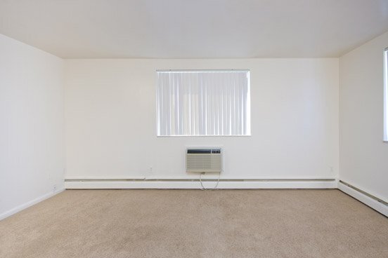 Photo - Bristol Square