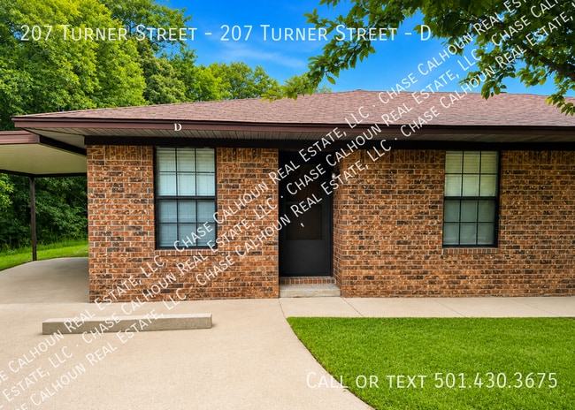 Building Photo - 207 Turner Ave Unit 207 Turner Street - D