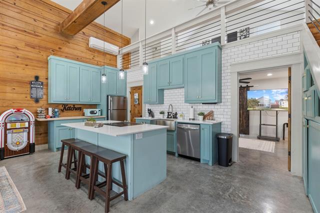 Photo - 311 N Mirick Ave