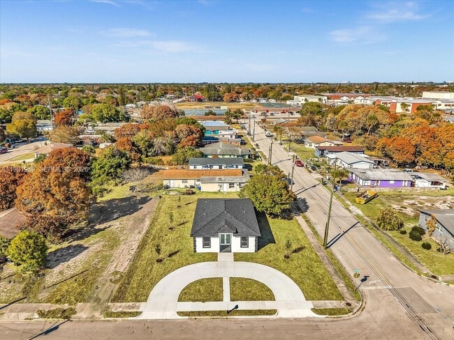 Photo - 803 N 20th St