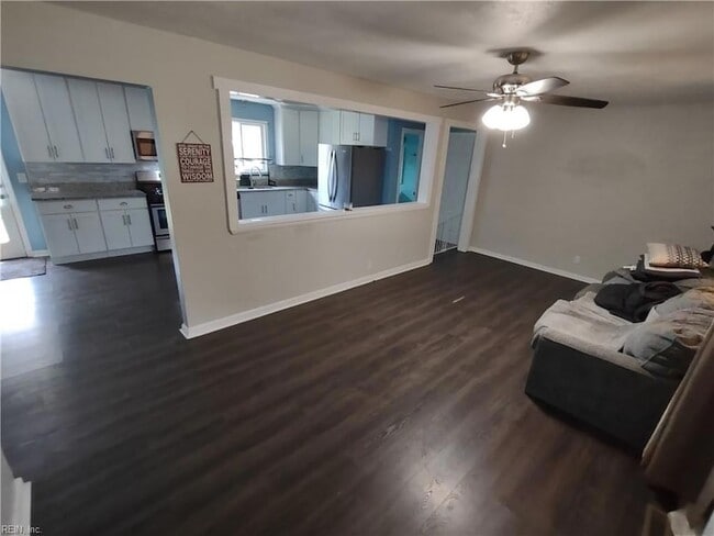 Photo - 344 Lavender Ln