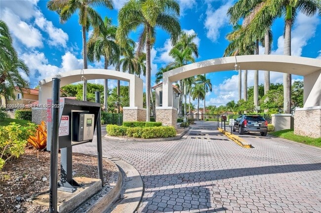 Photo - 13929 SW 102nd Terrace