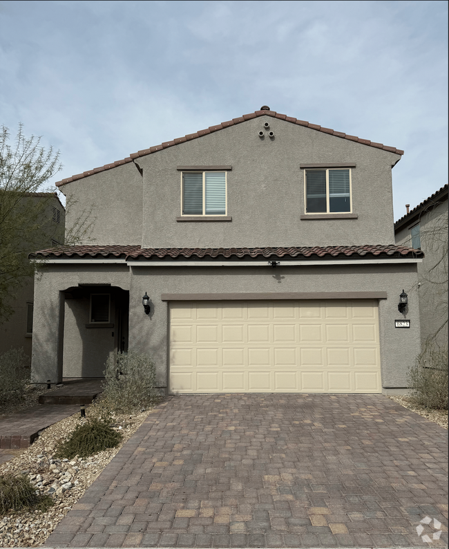 Building Photo - Beautiful 5 Bedroom Home in North Las Vegas