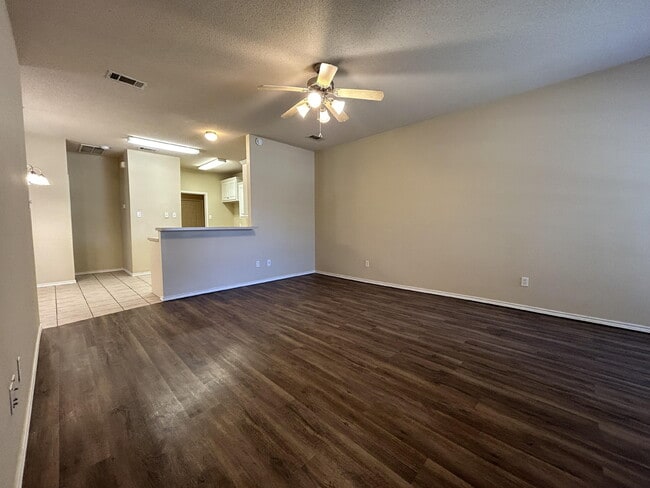 Photo - 511 N Clinton Ave