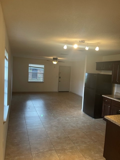 712 Lloyd St Unit A