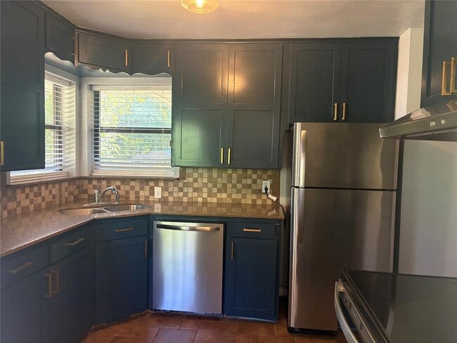 Photo - 2923 NW 72nd St