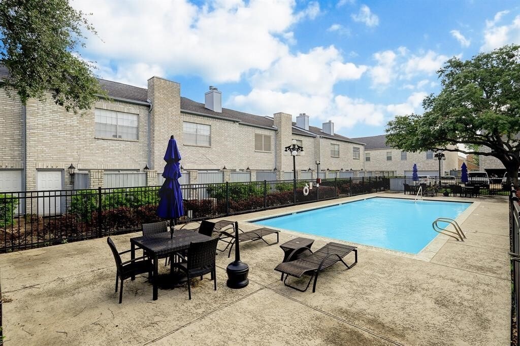 Photo - 384 Wilcrest Dr Unidad 384