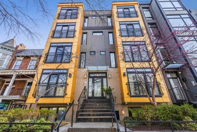 Building Photo - 3821 14th St NW Unit 2
