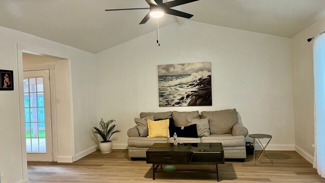 Photo - 5540 N Colony Blvd