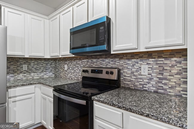 Photo - 127 Seabreeze Ct