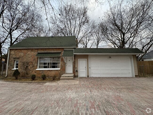 Building Photo - 1113 N Fremont Ave Unit B Rental