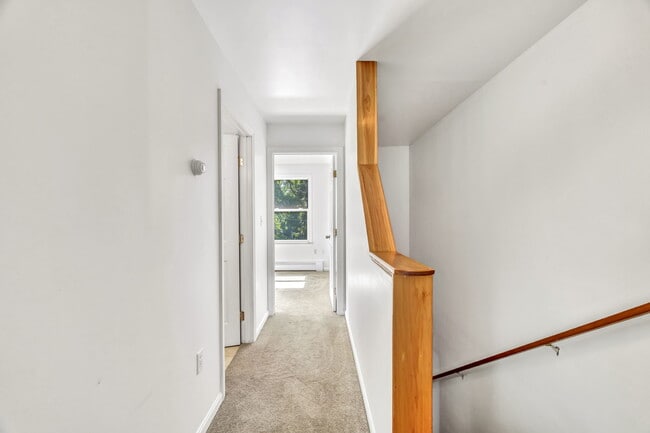 Photo - 114 Cove Rd