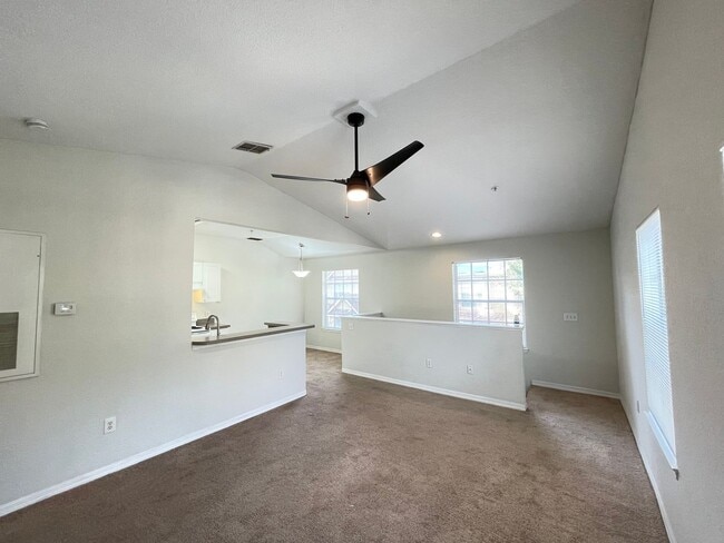 Photo - 1 Bedroom / 1 Bath Condo in Gated Community, Available Now!