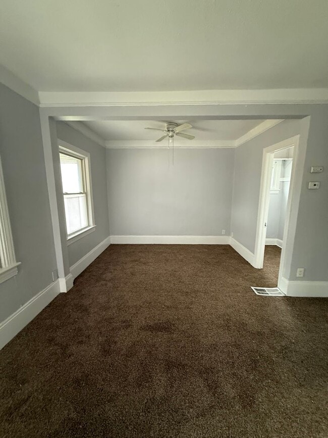 Photo - 3bd Single Broadway/Harvard Vouchers Only