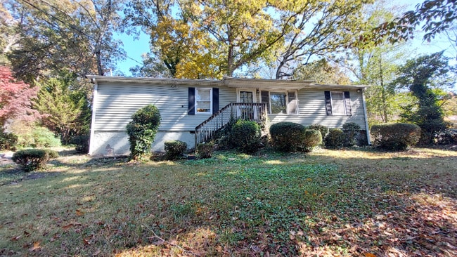 Photo - 6011 Blackhawk Ct SE