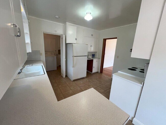 Photo - Nor Cal Realty Inc, - Coming soon - 3 Bd 2...