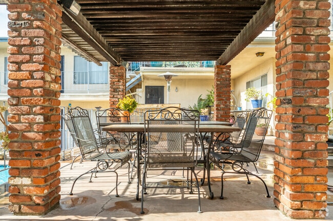 Casa Monterey