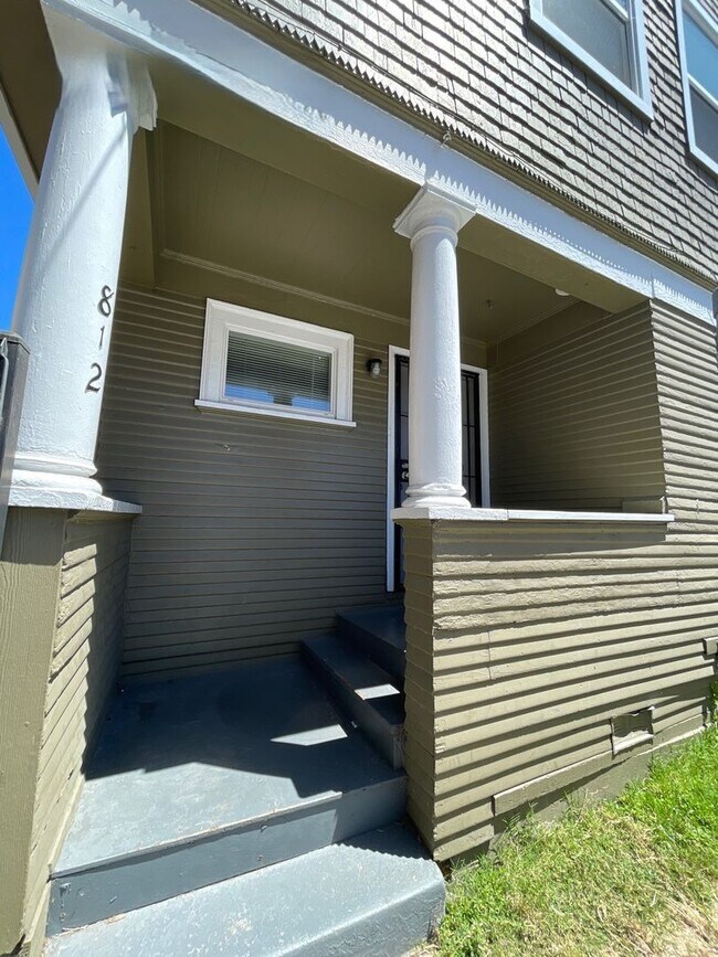Photo - 812 20th St Unit 0812