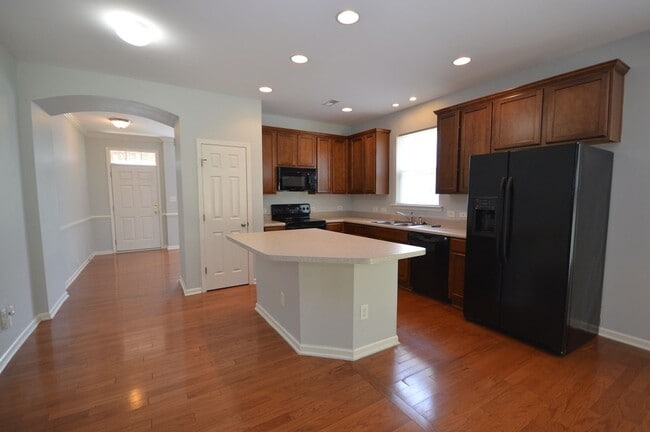 Photo - 1507 Hinchliff Ct
