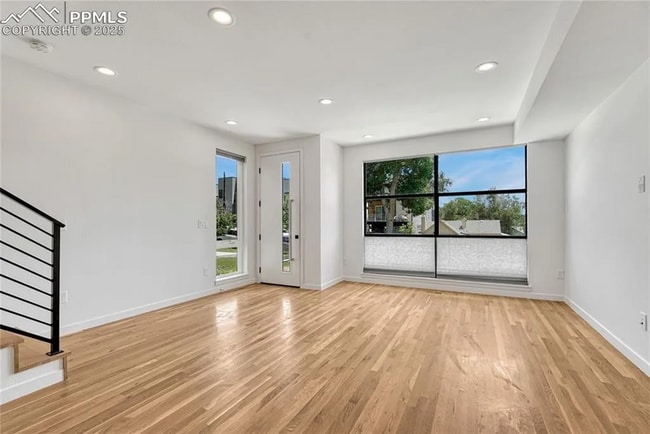 Photo - 1231 Newton St