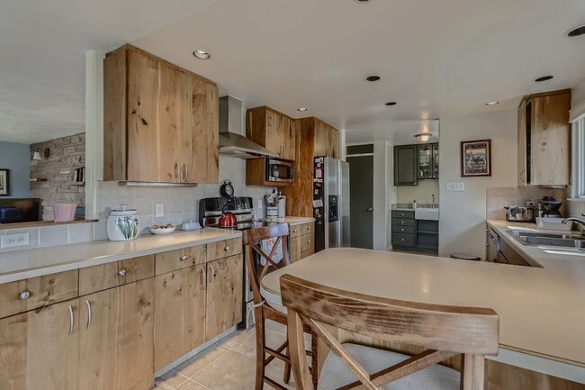 Building Photo - Authentic Boulder 3 BDR Mid-Century With Large Lot