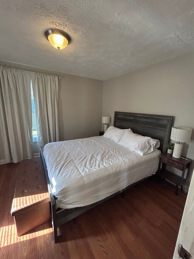 Photo - Fully Furnished Mid-Term Rental in Richmond’s East End
