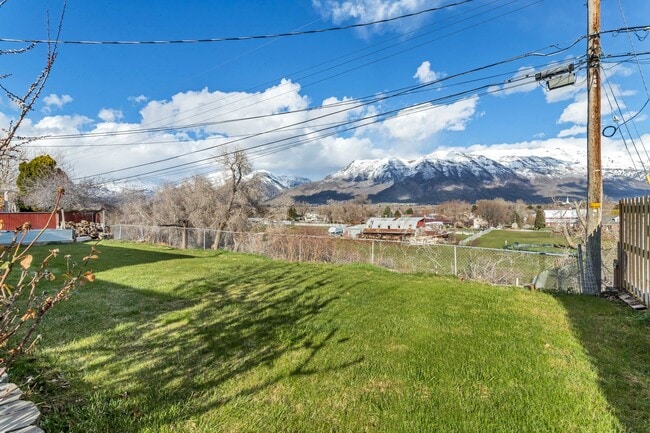 Photo - 856n N 100 E
