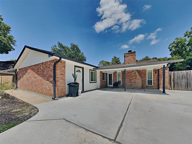 Photo - 22902 Summer Green Ln