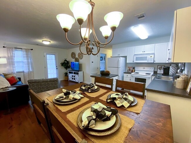 Photo - Helena Springs