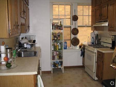 Building Photo - 2.0 bedroom in Cambridge Massachusetts 02140 Unit U6 Rental