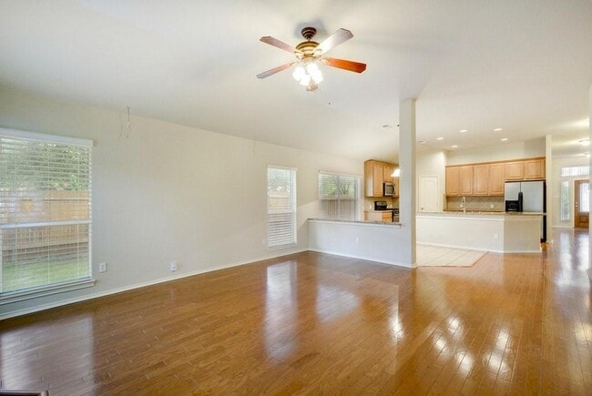 Photo - 10800 Split Stone Way