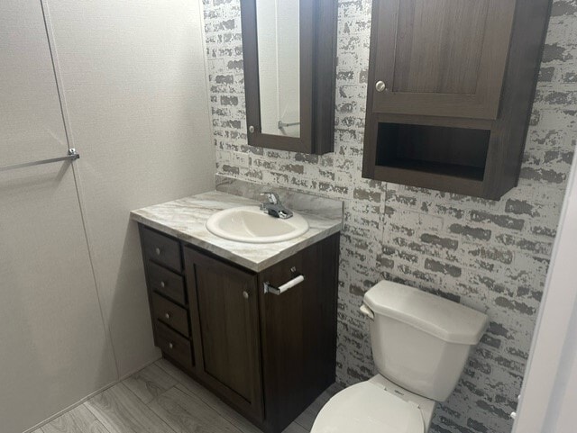 Photo - 3523 Loveside Terrace