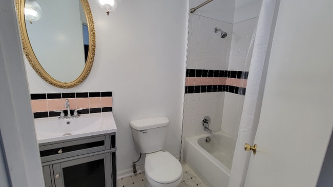 Photo - 220 E D St Unit 224