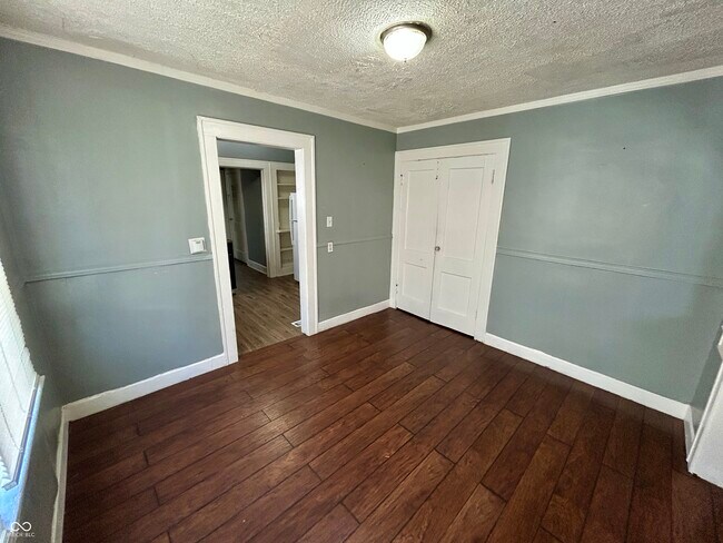 Photo - 2909 E Brookside Ave