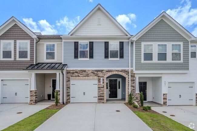 Building Photo - Brand New 3-Bedroom Townhome with Resort-S...