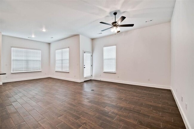 Photo - 2140 Bluestem Dr