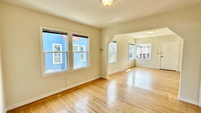 Photo - Large & Sunny House & Backyard in a Tranquill Neighborhood of El Cerrito