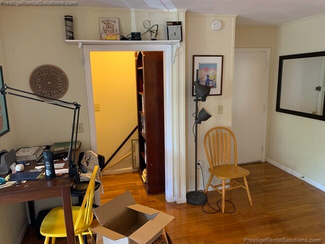 Photo - 14 Hyde Park Ave Unit 1