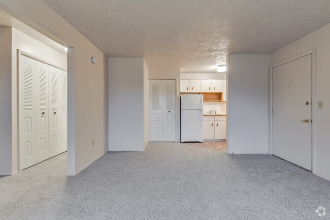 Photo - Seville Apartments