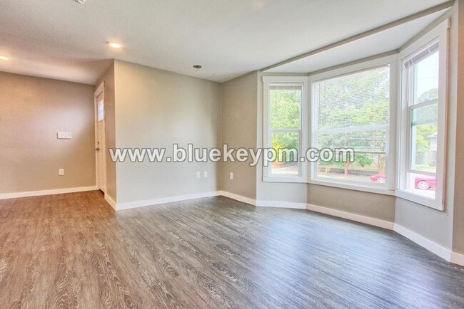 Photo - 1614 Grant St