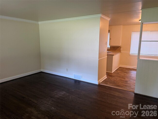 Photo - 2642 Arnold Dr