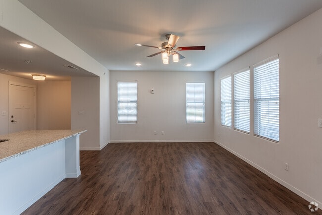 1HAB, 1BA - Laramie - West End Apartments