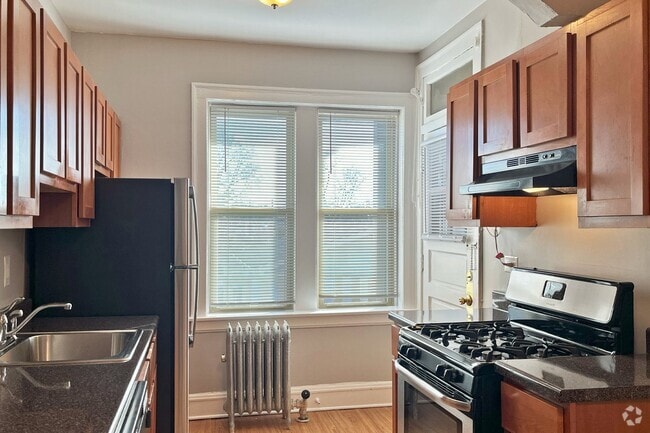 Building Photo - 1151-1153 S. Oak Park Ave. and 803-809 Fil... Rental